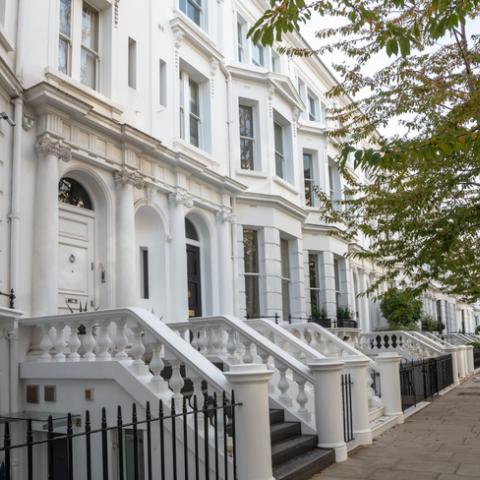 Top tips for Americans purchasing UK residential property