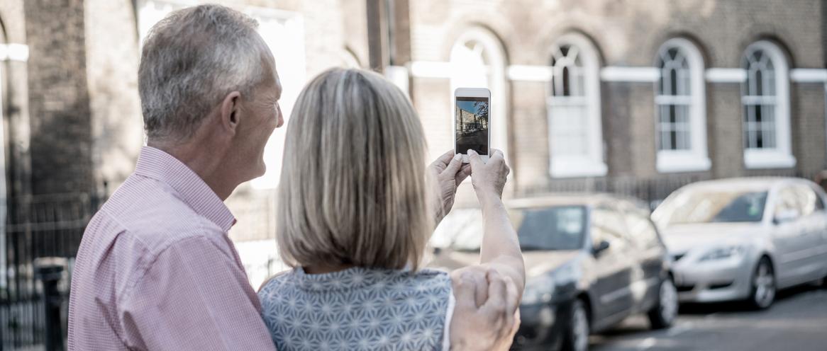 Investment advice banner